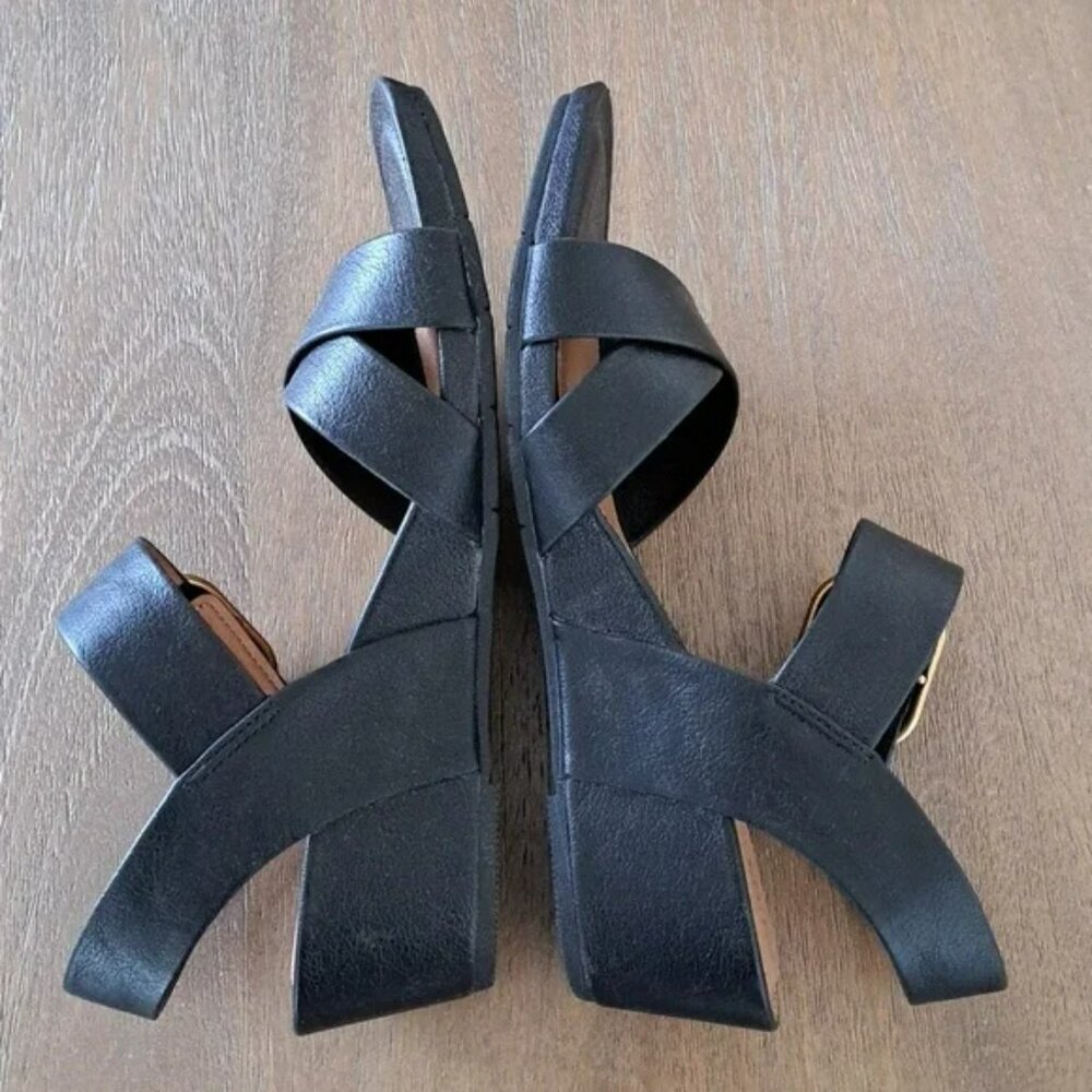 Eurosoft by Sofft Rowe Sandals - Color: Black - Size: Women 9.5 - Picture 6 of 9